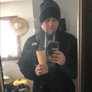 Meet your Posher, Devin